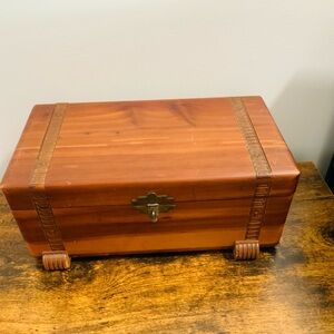 Vintage Cedar Wood Box Etched Design With Footed Legs